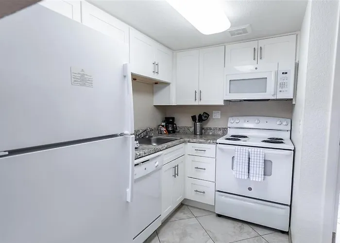 212-fully Furnished 1br Suite-outdoor Pool